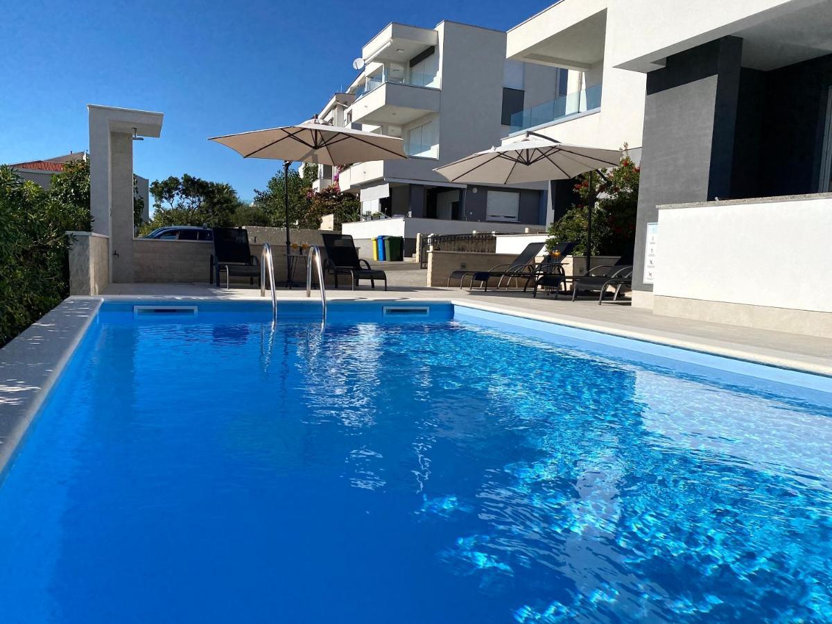 Fantasy Pool Villa Novalja Ngoại thất bức ảnh